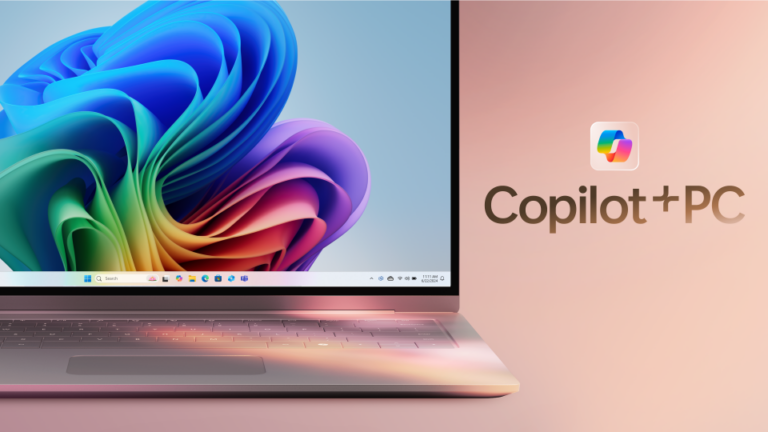 Foto laptop dengan teks "Copilot+PC"