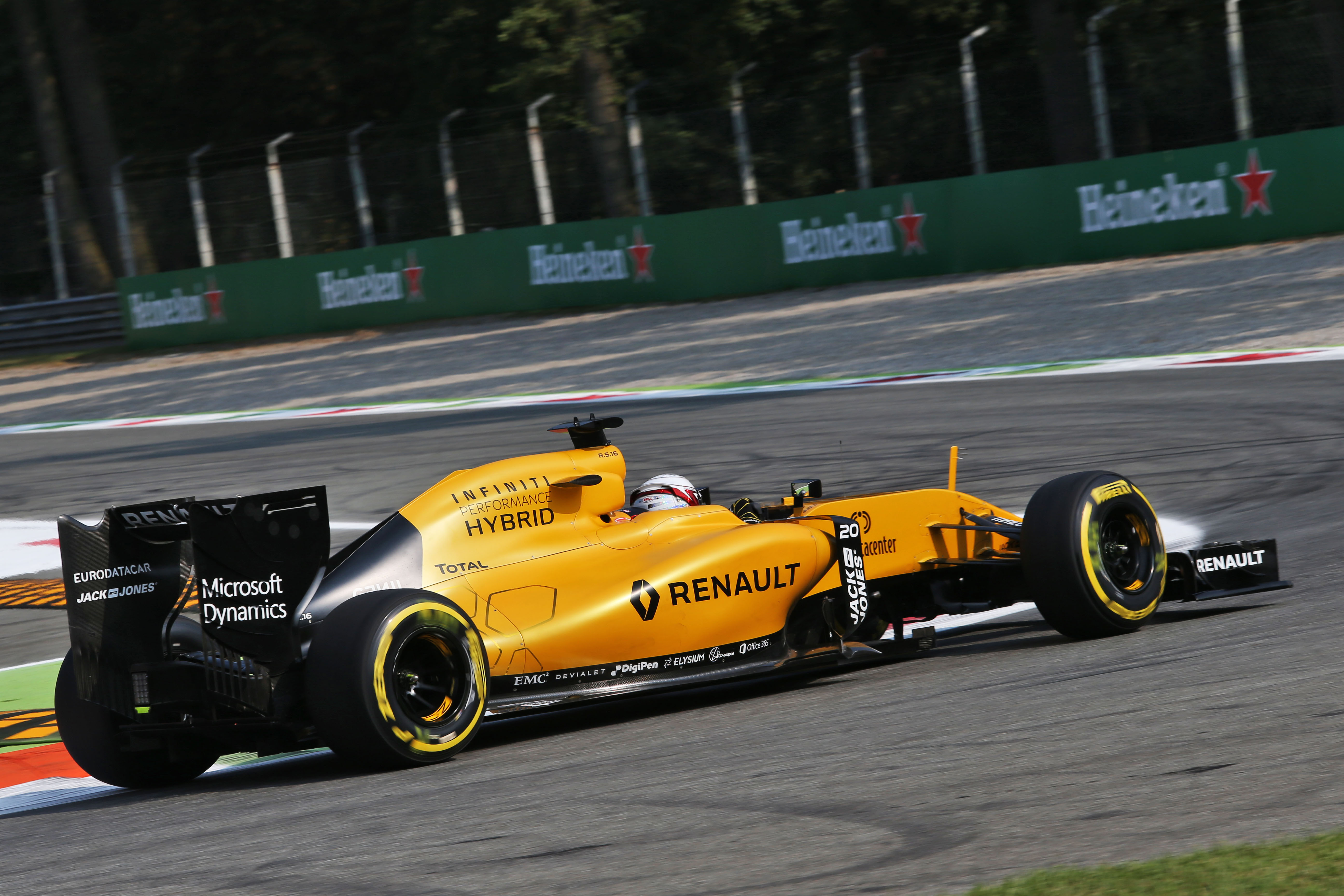 Renault Sport  Formula  One  Team and Their Digital 