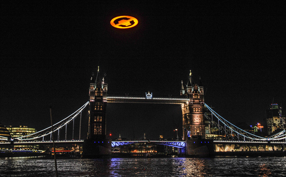 Xbox 360 Takes Over London’s Skies to Launch 'Halo 4'