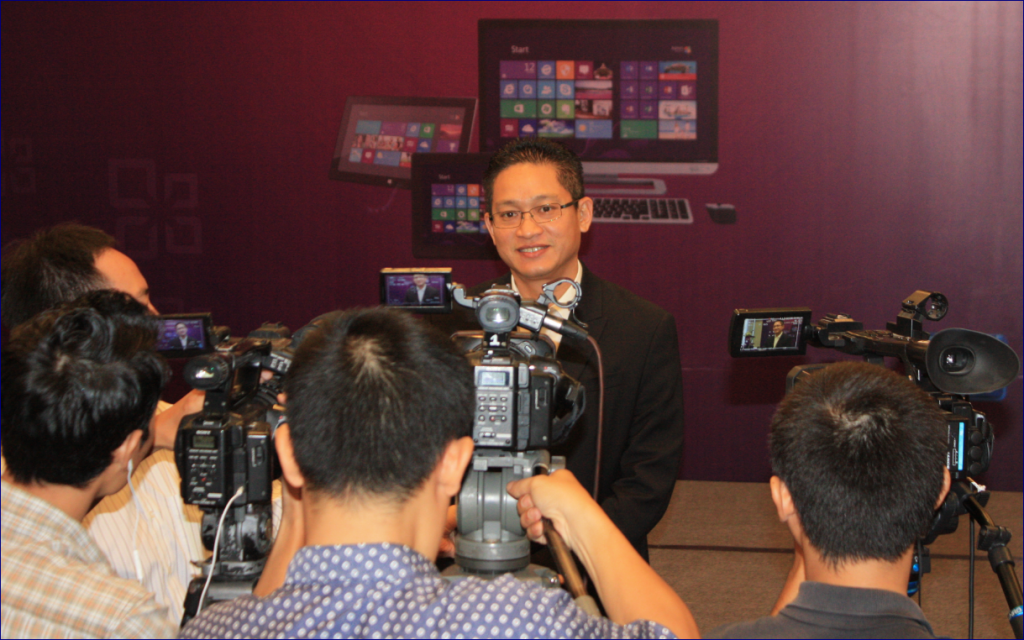 Phỏng vấn Microsoft tại hội thảo HCA