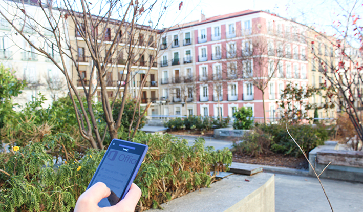Iniciativa ConectandoMadrid - Red wifi pública en la Plaza de Santo Domingo de Madrid