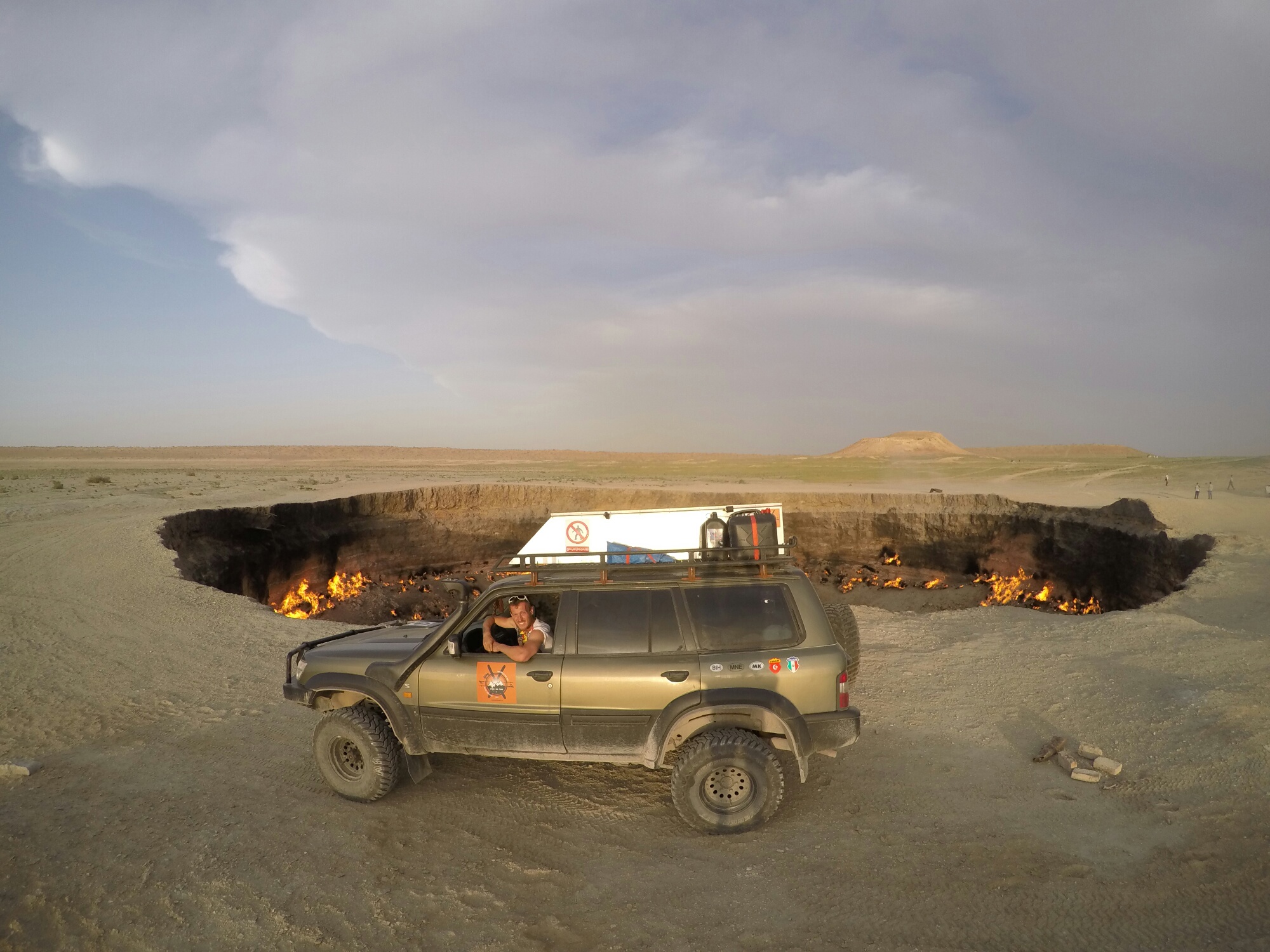 The team vehicle, photographed near Darwaza crater or the “Door to Hell,” Karakum Desert, Turkmenistan