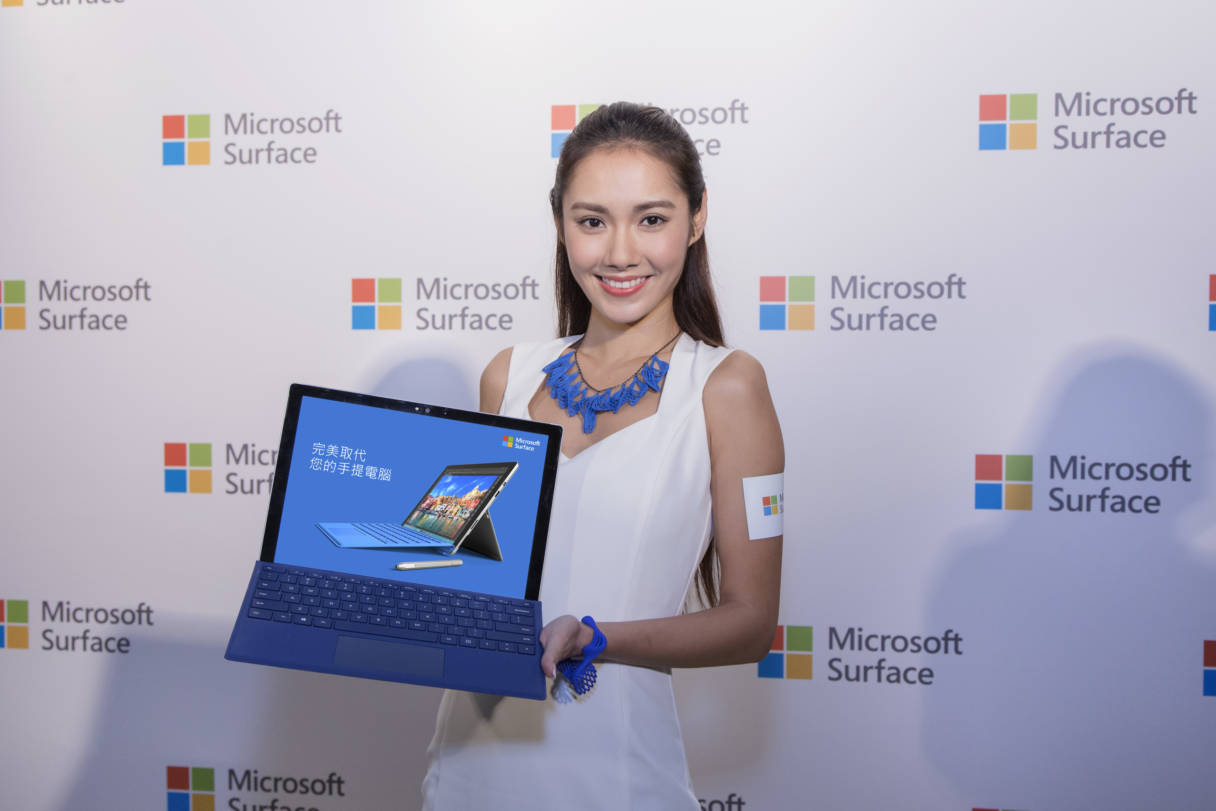 掀起史上最快速的預訂風潮萬眾期待的Surface Pro 4由11月19日起公開