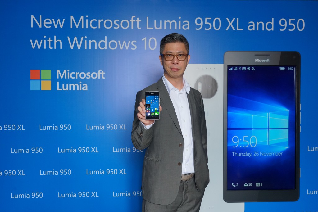 Chester Wong, Director, Consumer Channels Group of Microsoft Hong Kong announced that Lumia 950 XL and Lumia 950 will be available in Hong Kong starting from 27th November.  