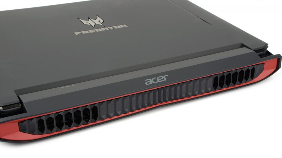 Acer-Predator-G9-back