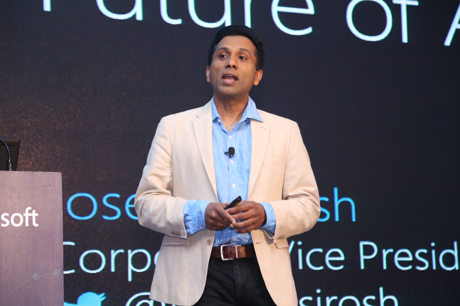 Joseph Sirosh - Corporate Vice President - Data Group, Microsoft speaking at the Microsoft Showcase for Machine Learning and Data Sciences in Bengaluru.