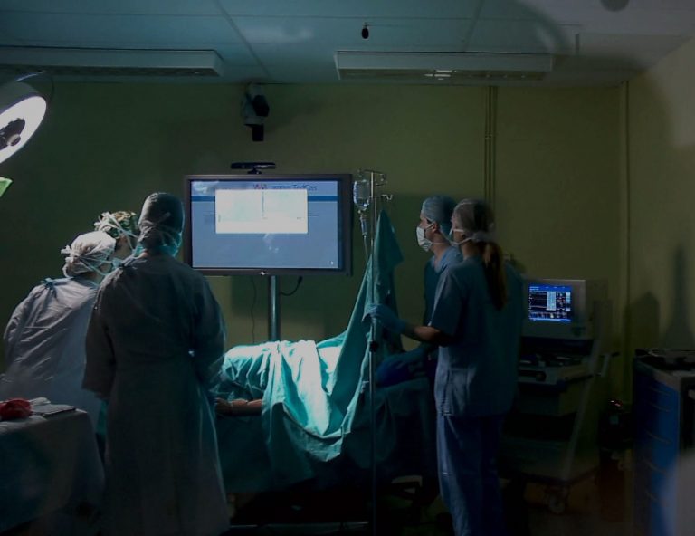 Tedesys, a technology startup in Cantebria, Spain, has been working on an application that will let doctors use the sensor while operating, without needing to leave the sterile operating room enviornment.