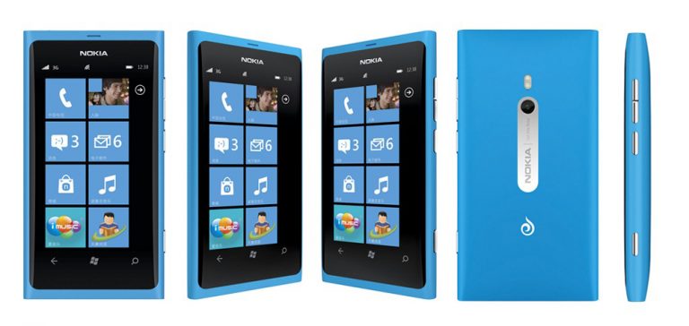 The Lumia 800C will be available in China in black and cyan in early April.