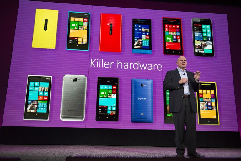 Steve Ballmer, CEO of Microsoft, discusses new features available on Windows Phone 8. New phones will be available starting in November.