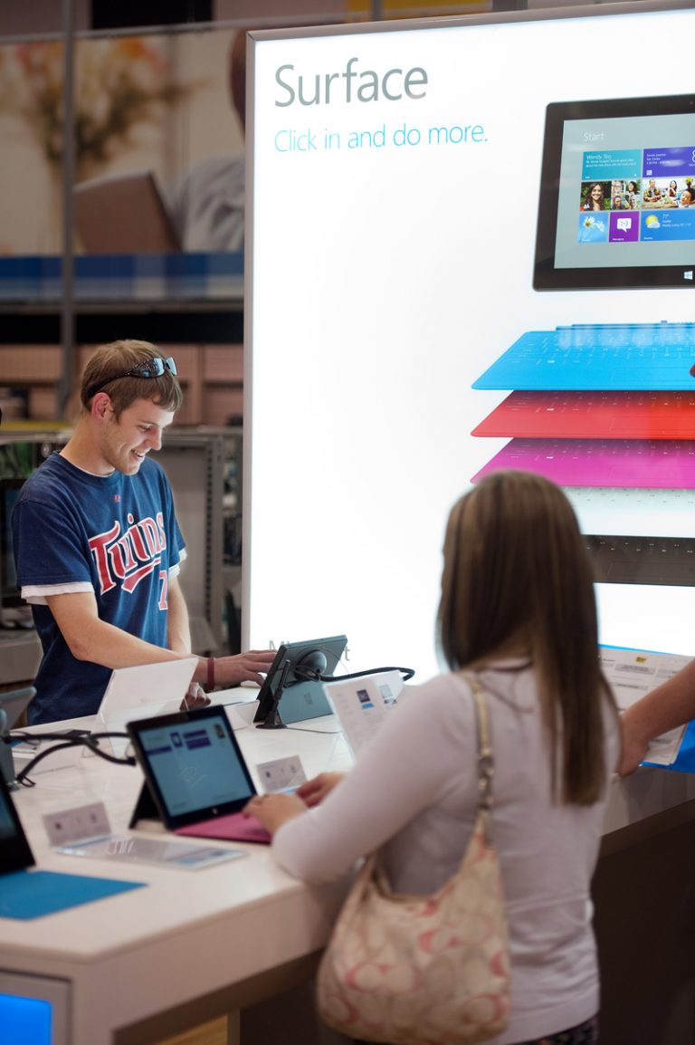 Shoppers get hands-on with the Microsoft Surface tablet at the Windows Store only at Best Buy. (Photos/Craig Lassig for Windows)