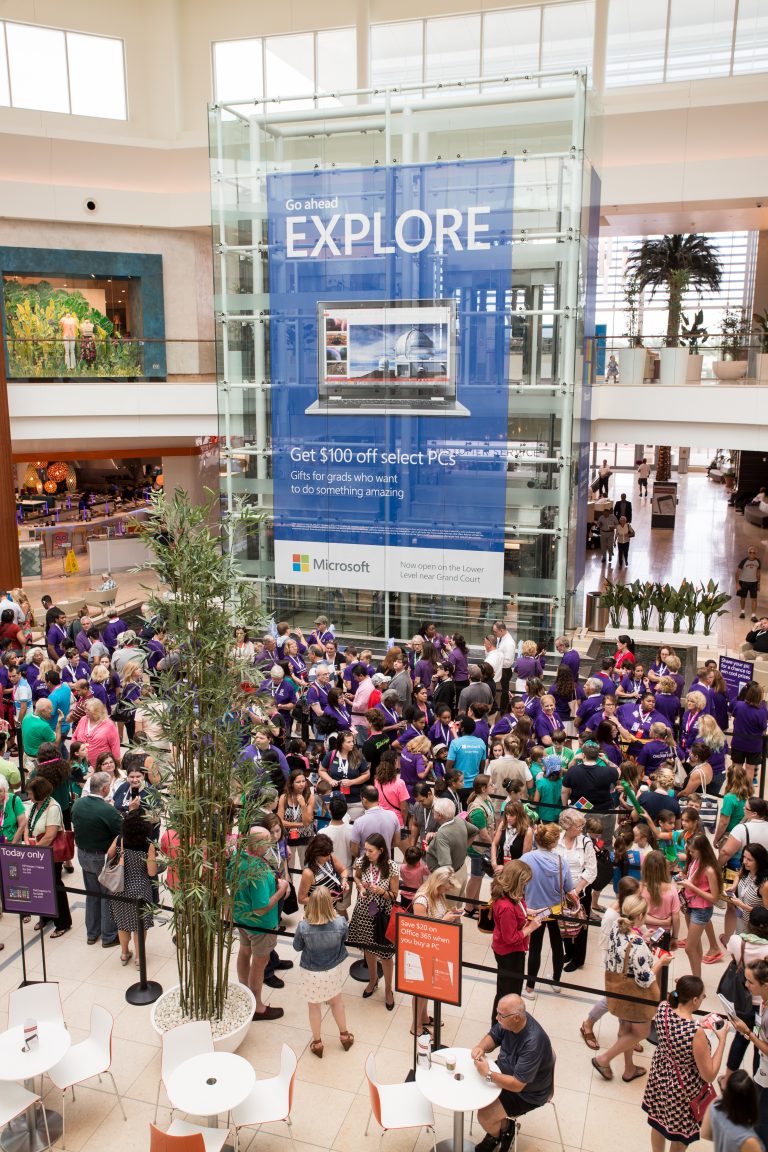 Crowds gathered to celebrate the opening of Microsoft’s 112th store at The Mall at University Town Center in Sarasota, Fla., on June 11, 2015.