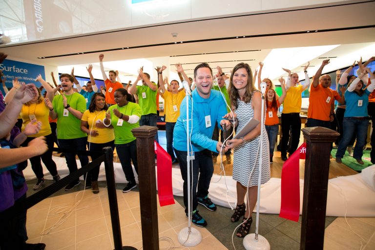 Tim Thewes, store manager, and Kelly Soligon, Microsoft stores senior marketing director, cut the ribbon to open the company’s newest store at Easton Town Center in Columbus, Ohio, on Aug. 20, 2015.