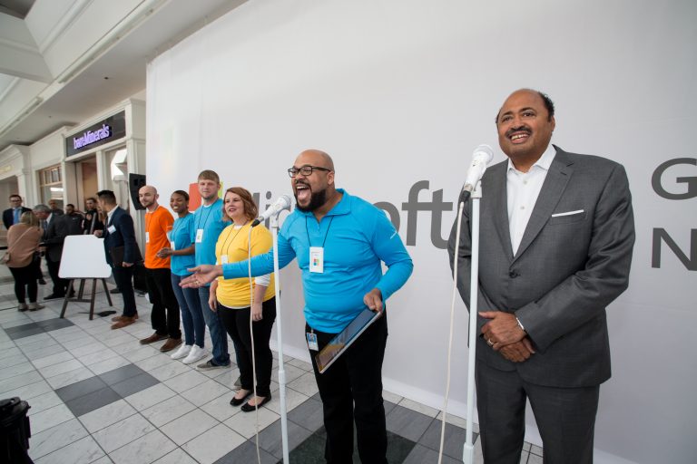 Jeffery Clark, Store Manager, and Microsoft Corporate Vice President of U.S. Government Affairs Fred Humphries spoke to an excited crowd gathered for the opening of the Microsoft Store at The Mall at Green Hills in Nashville, Tenn., on Nov. 17, 2016.