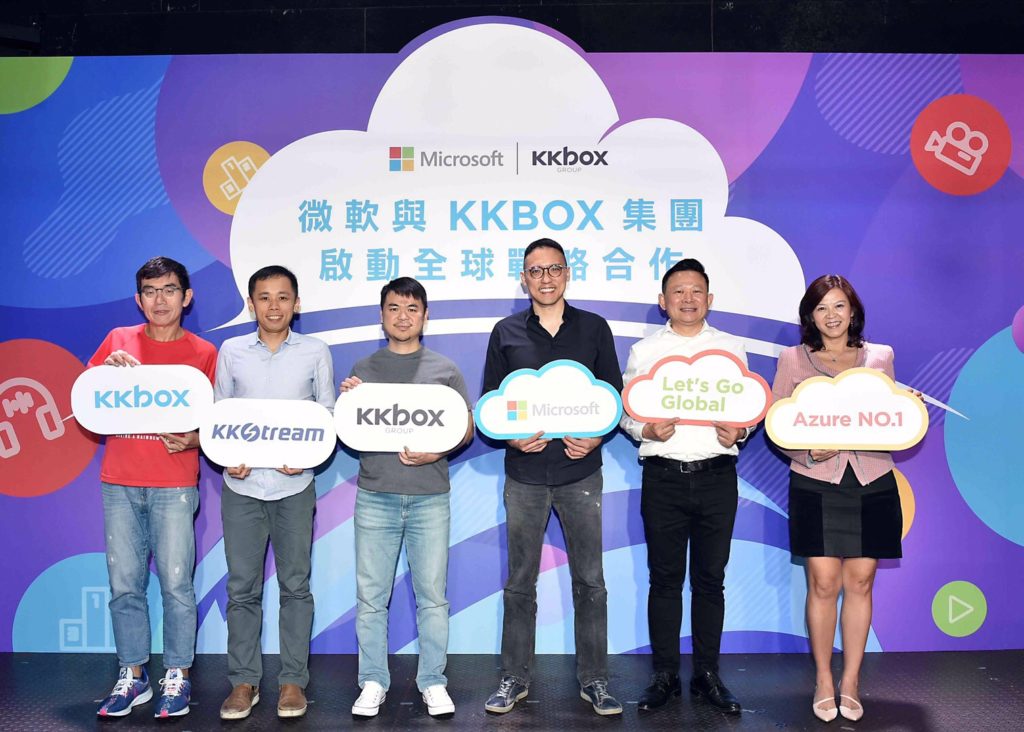 (From left to right) Izero Lee, President, KKBOX; Eric Tsai, President, KKStream; Chris Lin, Co-founder and CEO, KKBOX Group; Ken Sun, General Manager, Microsoft Taiwan; Alvin Lim, General Manager, Commercial Partner, SMB and Corporate Account, Microsoft Taiwan; and Hedy Ho, Chief of Marketing & Operations, Microsoft Taiwan.