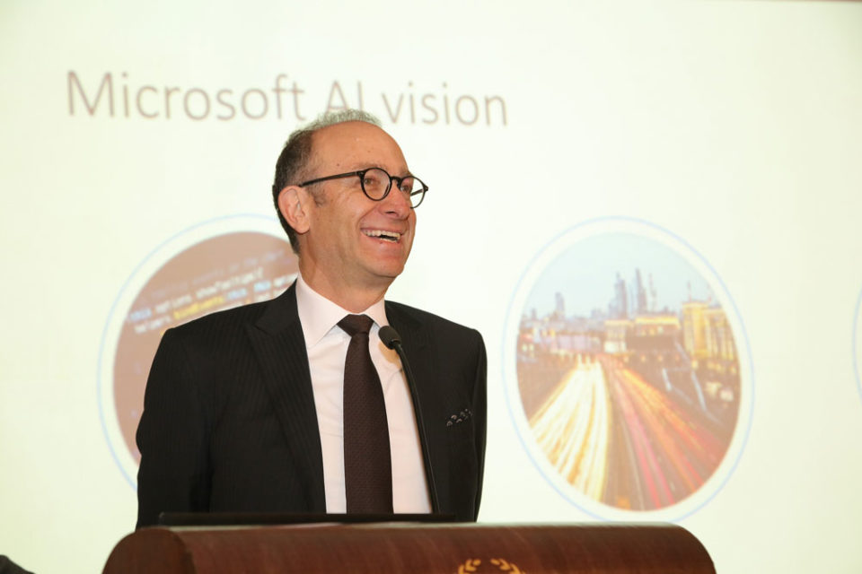 Photo of Charles Nahas (General Manager, Microsoft Kuwait) while giving his speech on stage