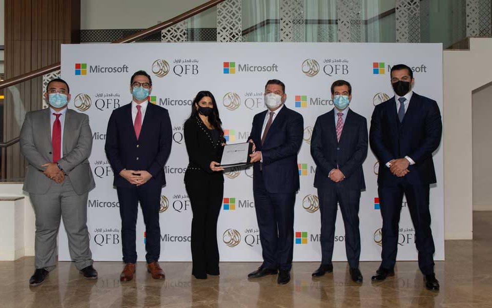 Lana Khalaf with representatives of Qatar First Bank