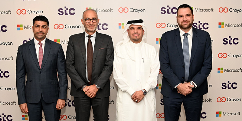 stc Bahrain, Crayon and Microsoft representatives during the signing ceremony.