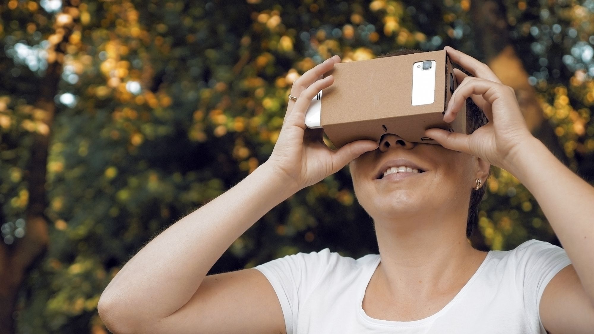 Virtuálna a rozšírená realita pomáha pri online nakupovaní