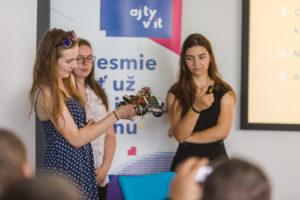 DVOJKA