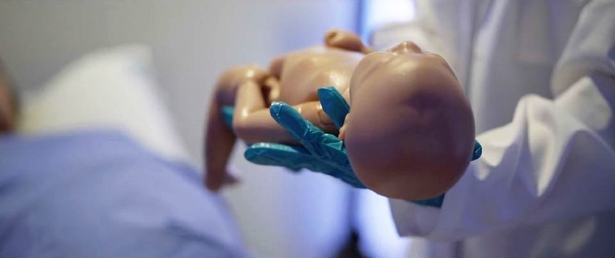 LucinaAR – The First Childbirth Simulator Built On Augmented