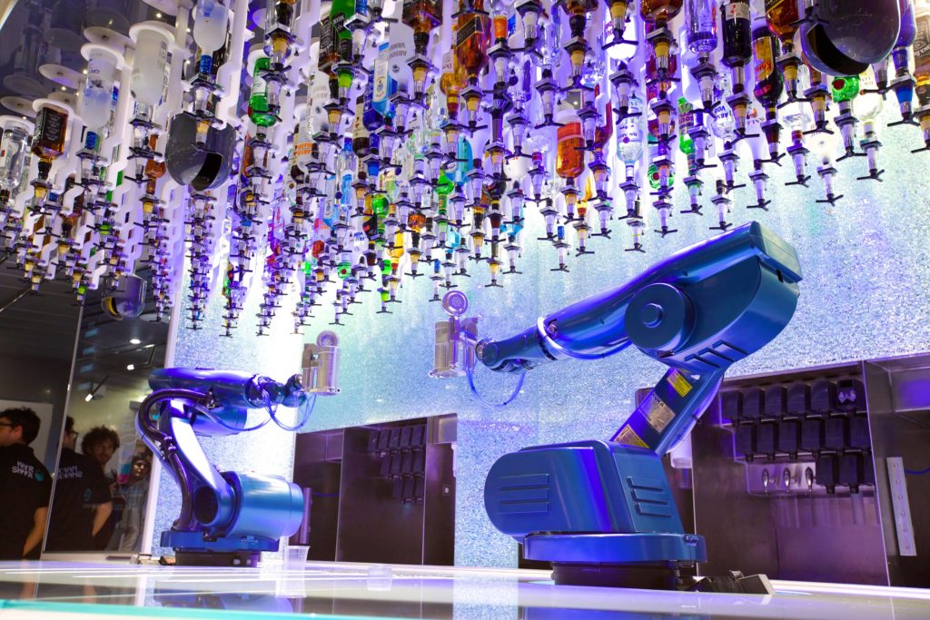Bionic Bar, Quantum of the Seas.