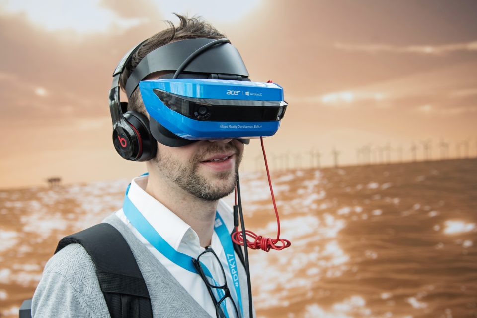 #DPK 2017 - VR Bits lässt den Nutzer mit VR- und MR-Brillen zu Offshore-Konverterplattformen reisen
