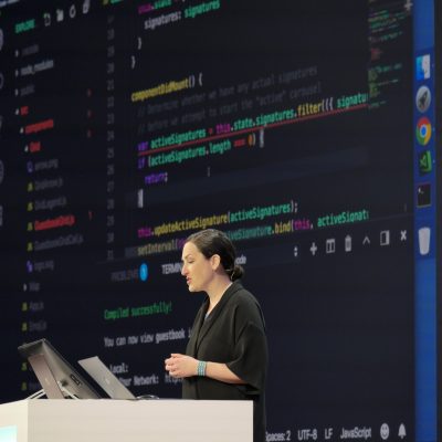 Amanda Silver, Microsoft partner director of program management, at Build 2018 (Quelle Microsoft)