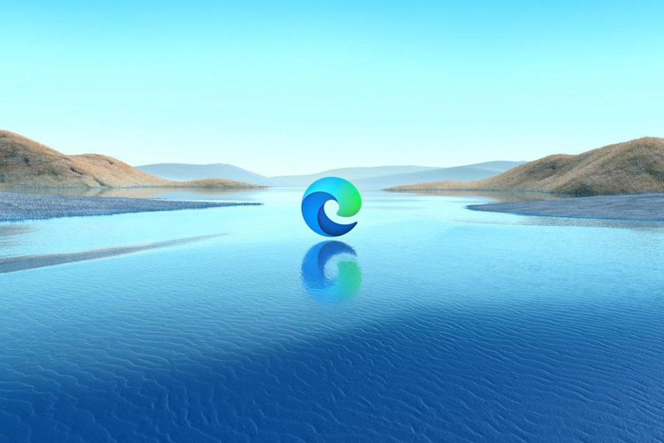 Microsoft Edge mit Chromium Logo schwebt über dem Wasser