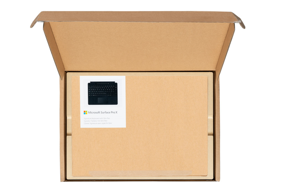 Das Bild zeigt die geöffnete nachhaltige Surface Verpackung.