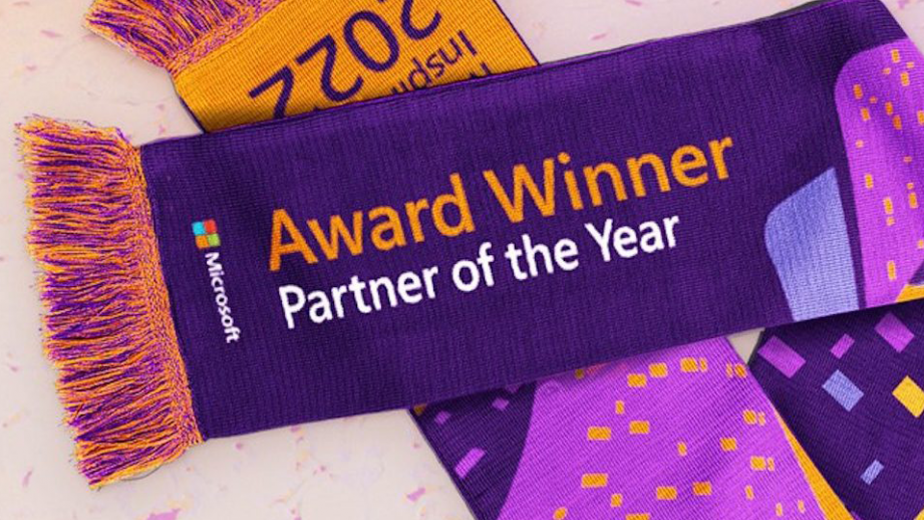 Gewinner-Schal zum Microsoft Partner of the Year Award