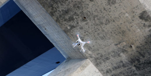 Drones para revisar puentes