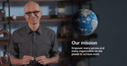 Satya Nadella, CEO de Microsoft, habla con los asistentes a Microsoft Inspire 2020 de manera virtual.