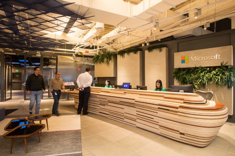 Recepção do novo escritório da Microsoft em São Paulo.