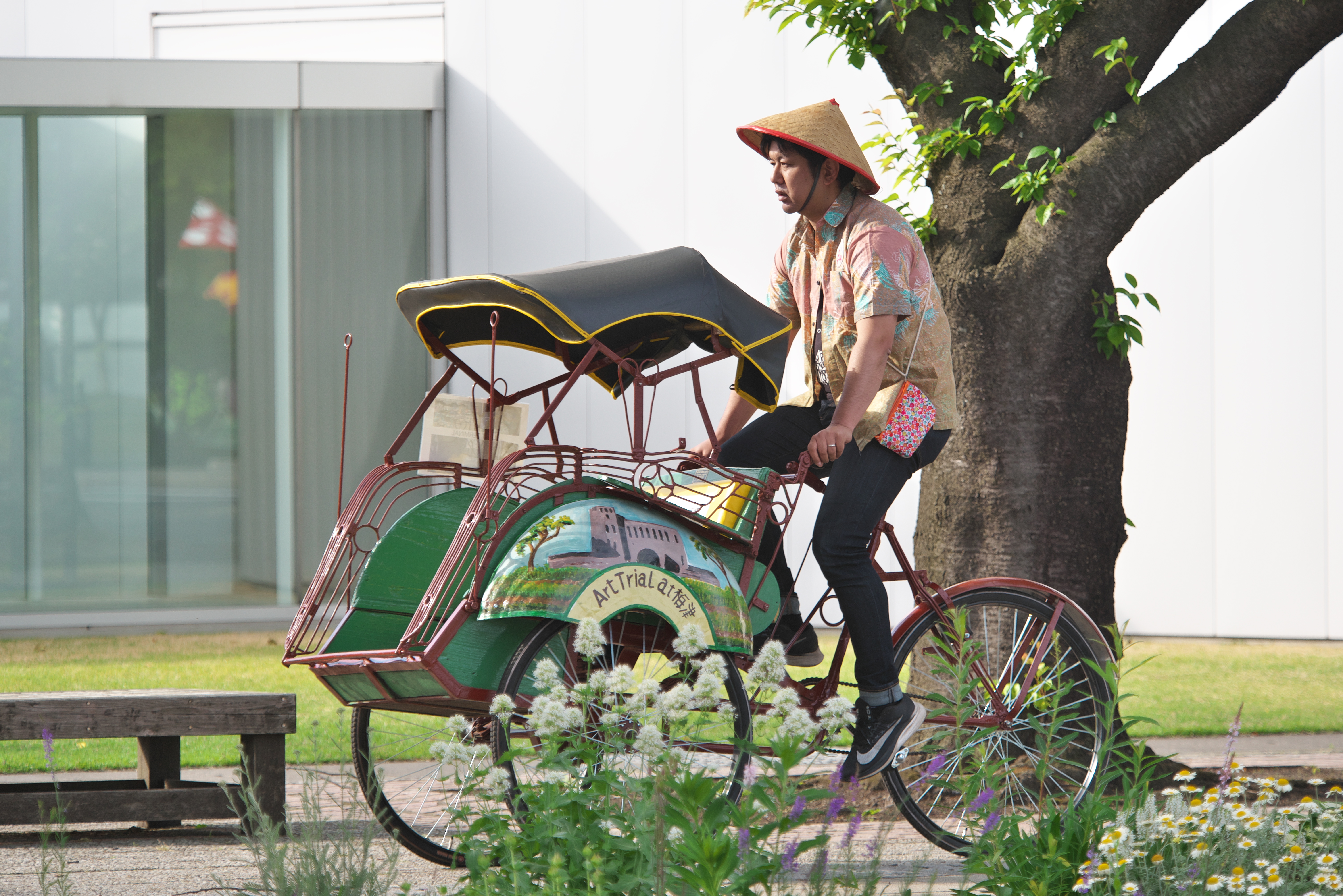 Indonesia trishaw