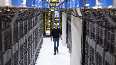 Image of a datacenter