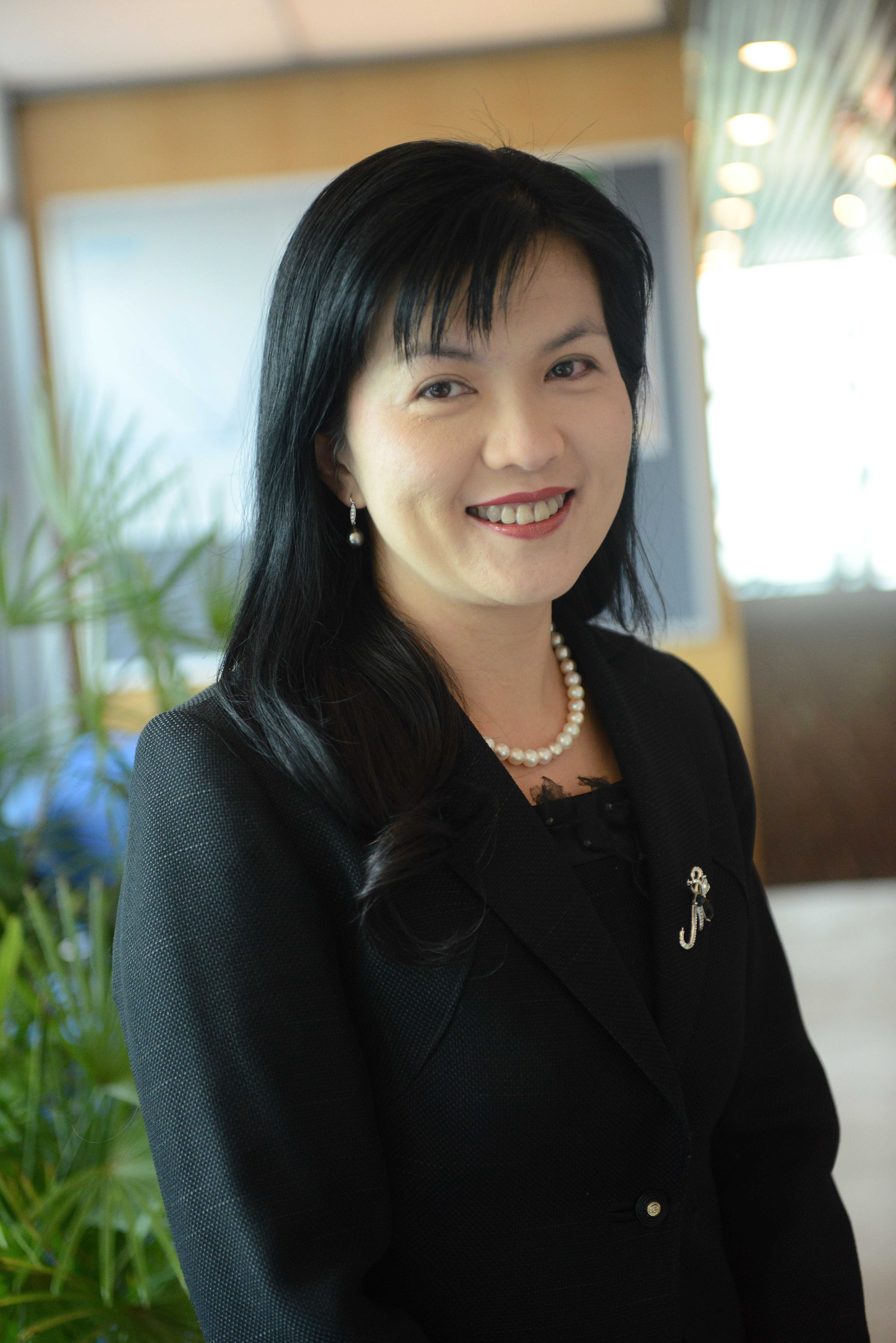 Stephanie Hung – Singapore News Center