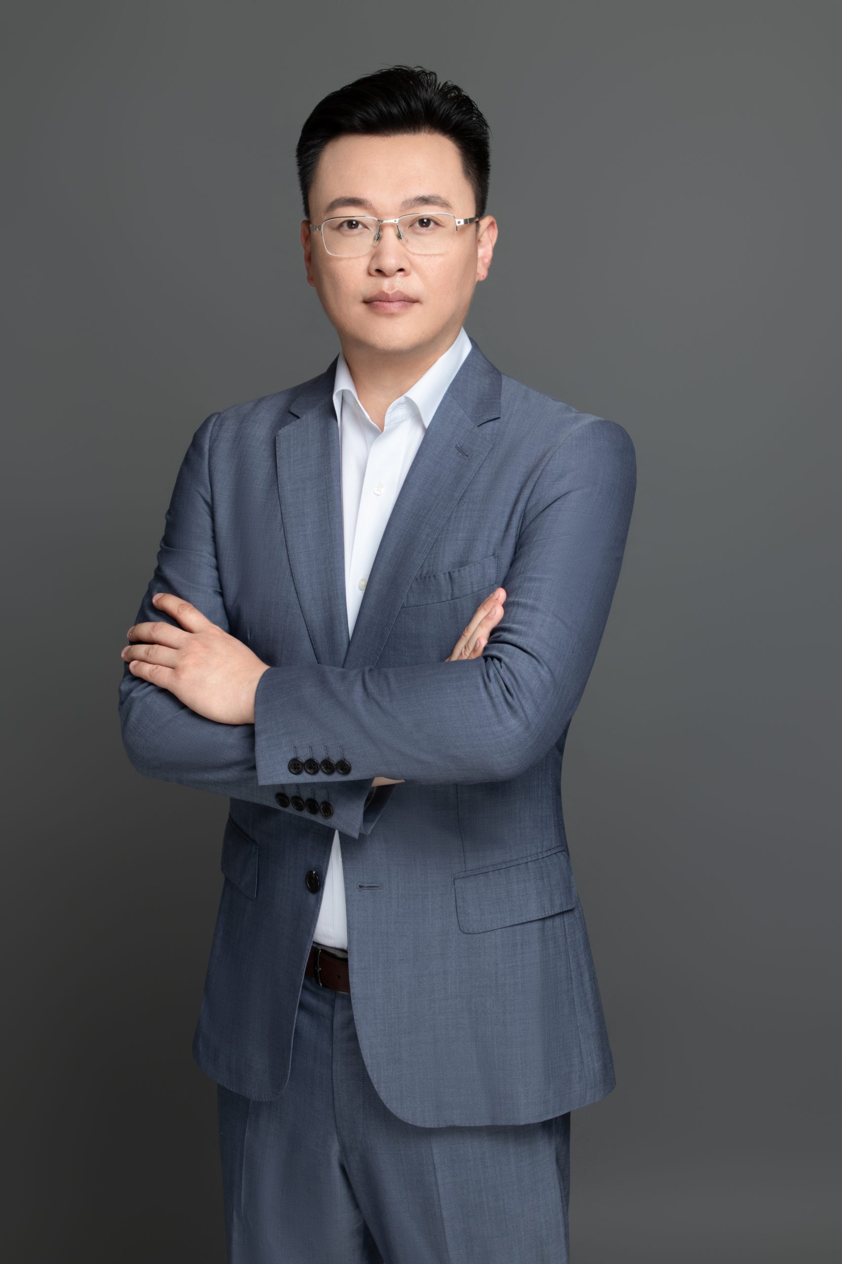 微软任命包嘉峰为中国区总裁