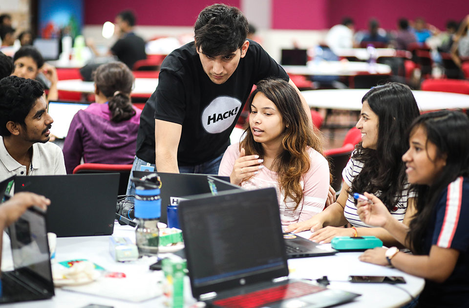 Driving cultural transformation - microsoft hosts world's largest private  hackathon - microsoft stories india