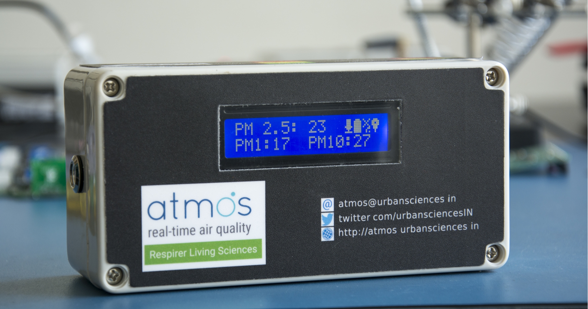 Photo of an air quality monitoring gadget called the Atmos