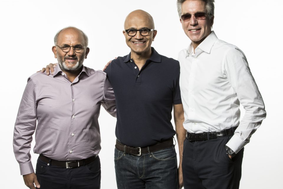 Шантану Нарайен, CEO Adobe; Сатья Наделла, CEO Microsoft, и Билл Макдермотт, CEO SAP