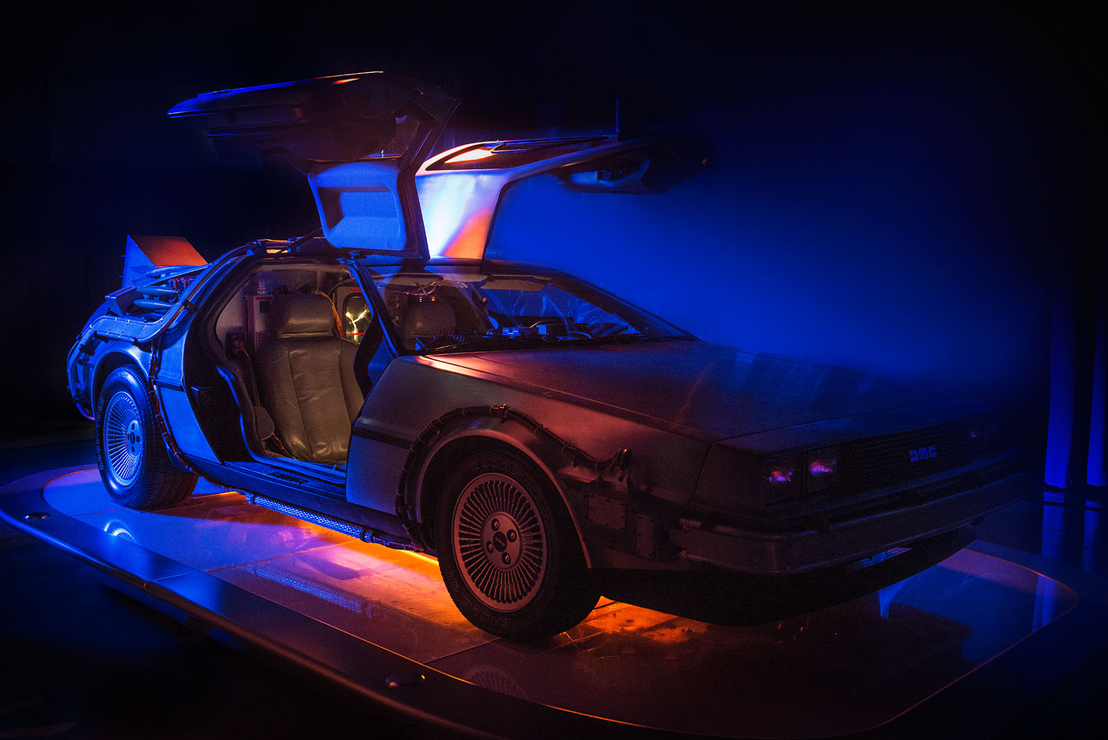 DeLorean из «Назад в будущее»