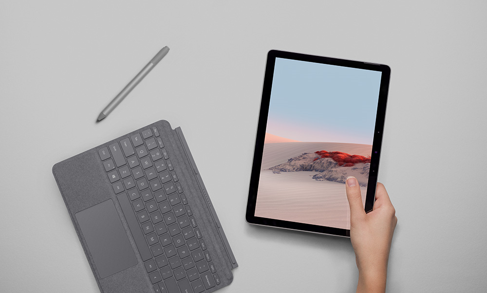Surface Go 2 with unattached Type Cover and Surface Pen