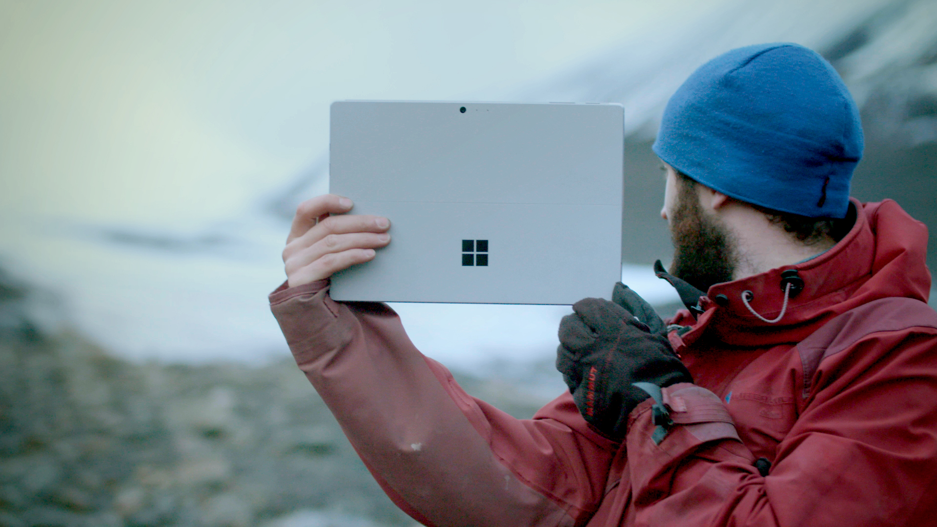 Microsoft acorta distancias con tecnología