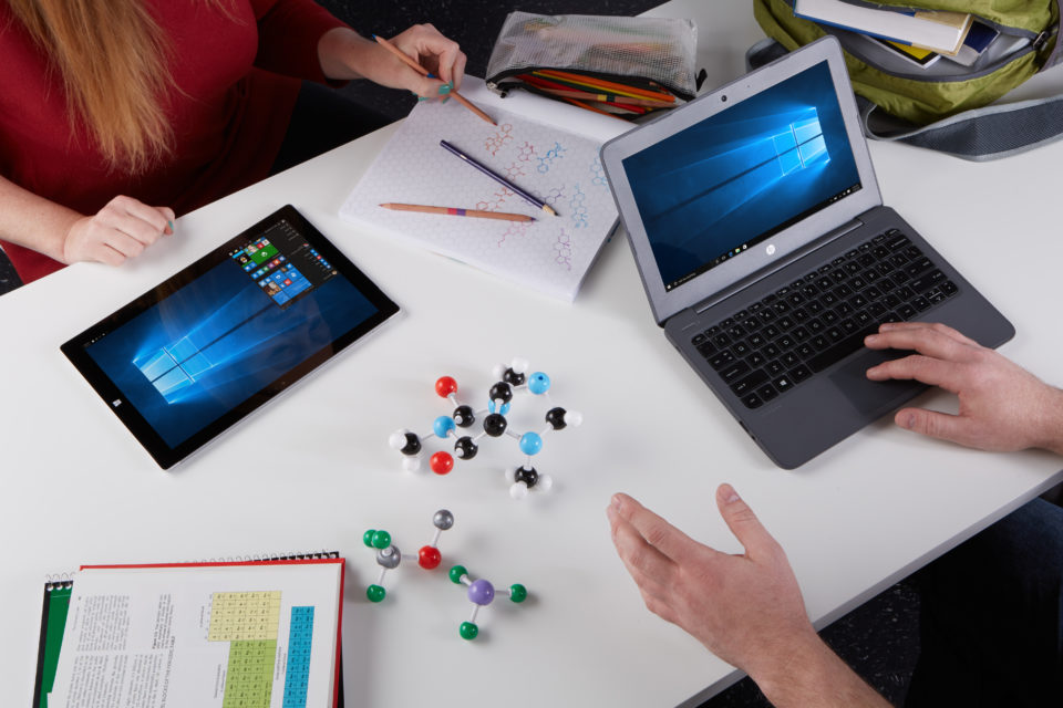 Dispositivos Microsoft para Educación
