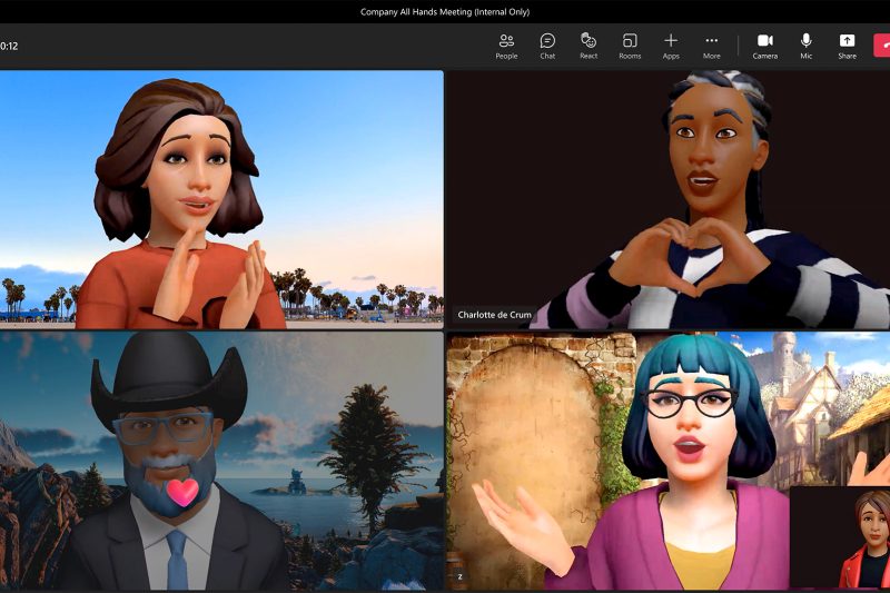 Five Mesh avatars are shown on a Teams meeting.