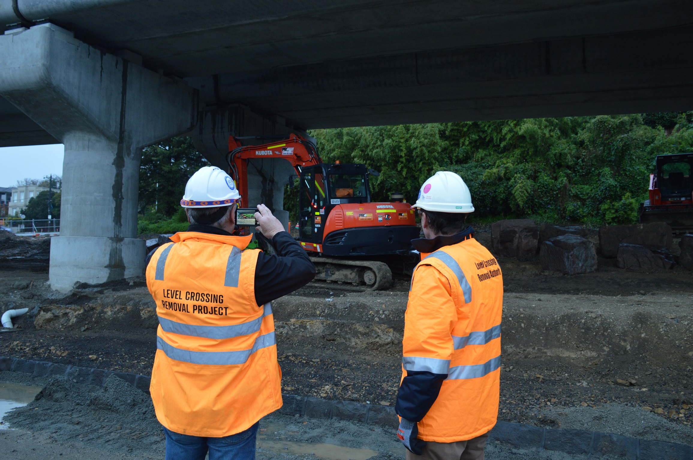 Level Crossing Removal Project Stays On Track With Knapp Microsoft Australia News Centre