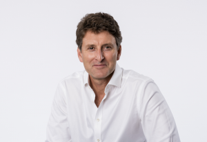 Portrait image of Steven Worrall dressed in a business shirt