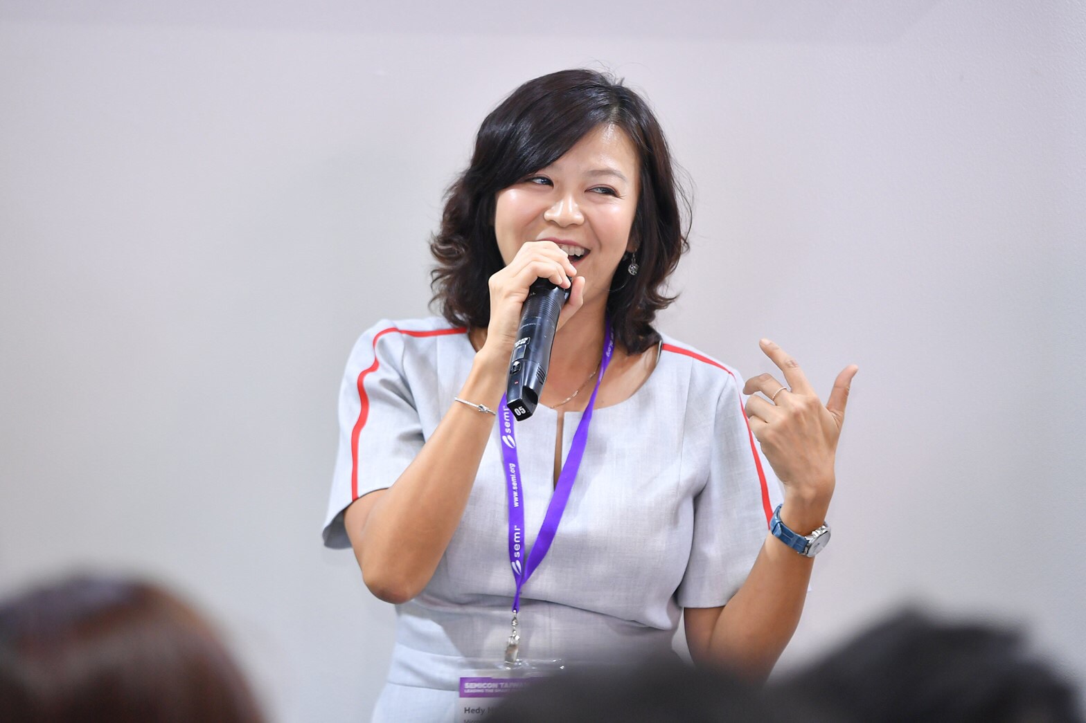 【新聞照片4】台灣微軟營運暨行銷事業群首席營運長何虹博士受邀於SEMICON Taiwan國際半導體展演講。