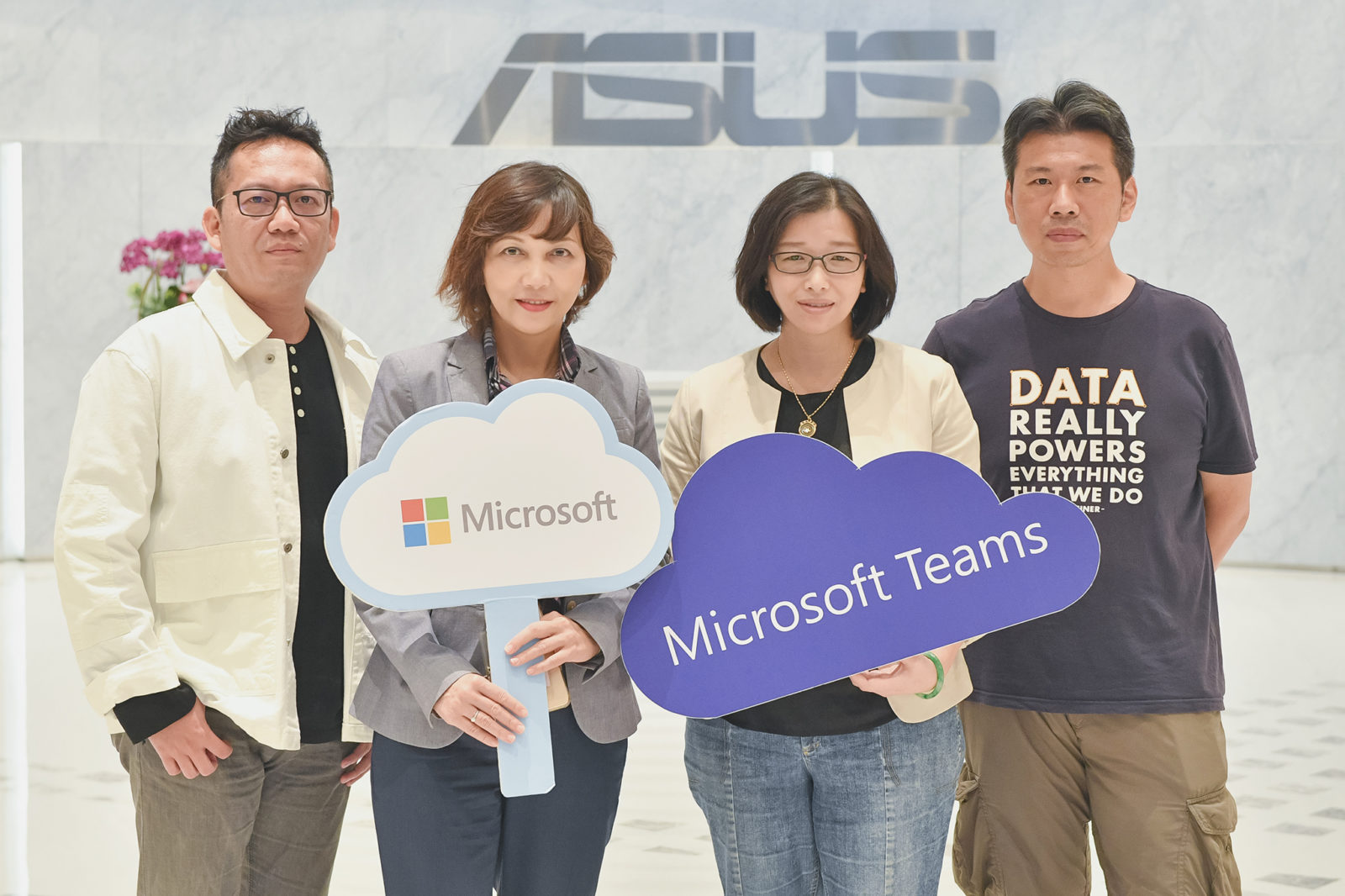 華碩靈活運用Microsoft Teams，加速落實混合辦公模式。