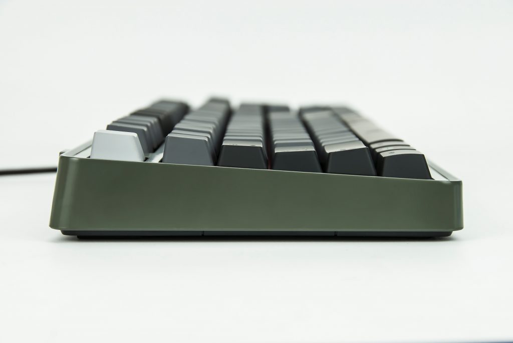 keyboard, side view